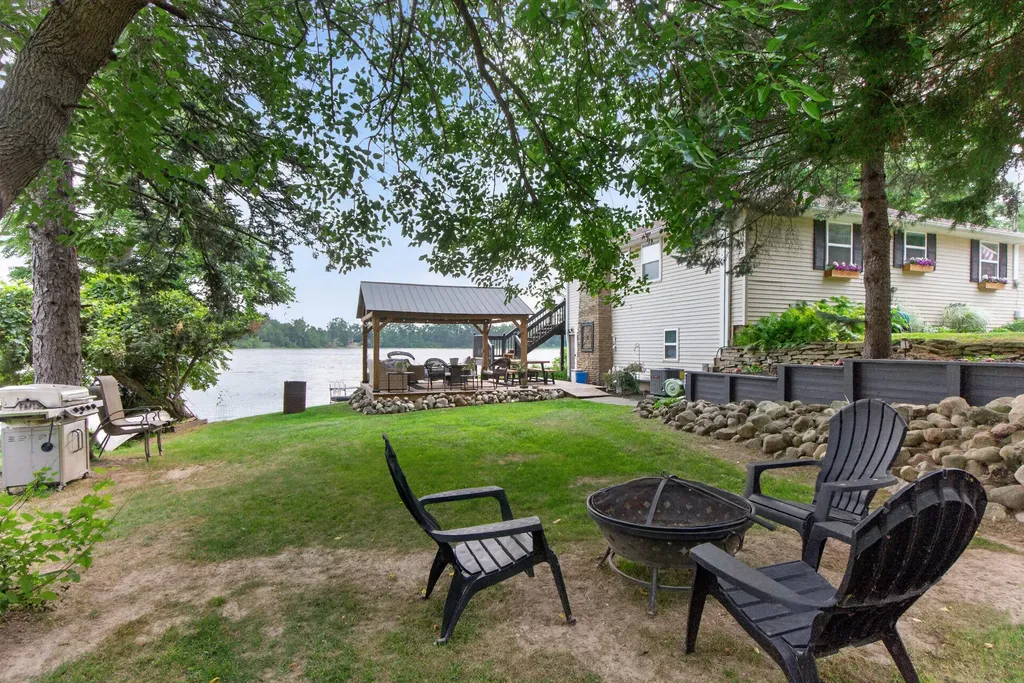 12459 Crystal Lake Drive S Somerset Township MI 49233