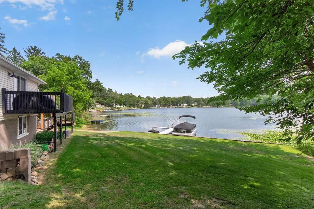 12459 Crystal Lake Drive S Somerset Township MI 49233