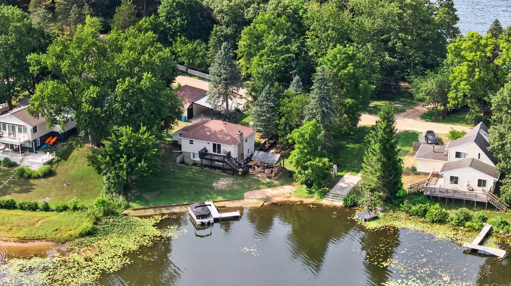 12459 Crystal Lake Drive S Somerset Township MI 49233