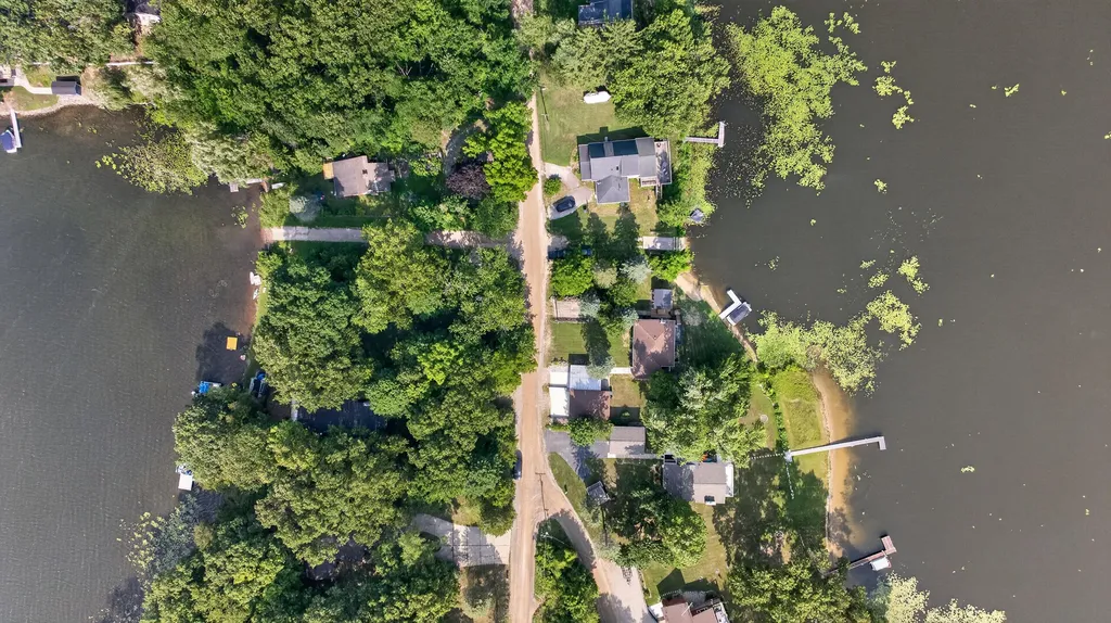 12459 Crystal Lake Drive S Somerset Township MI 49233