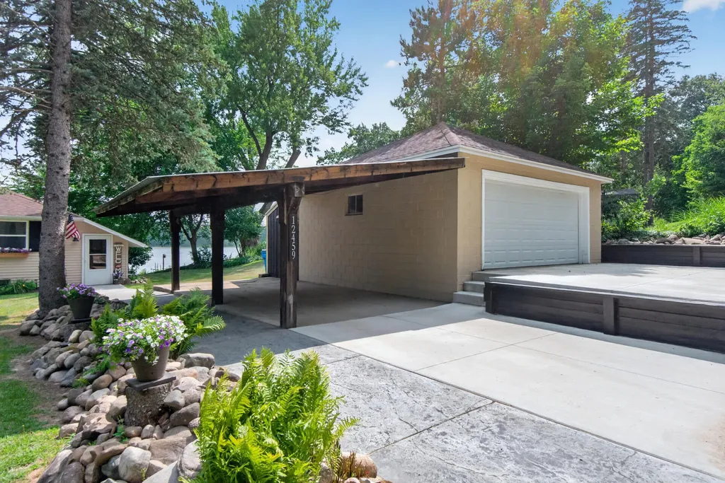 12459 Crystal Lake Drive S Somerset Township MI 49233