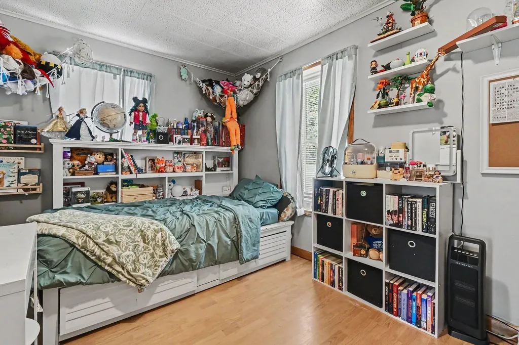 325 Burt Avenue Blackman Charter Township MI 49201