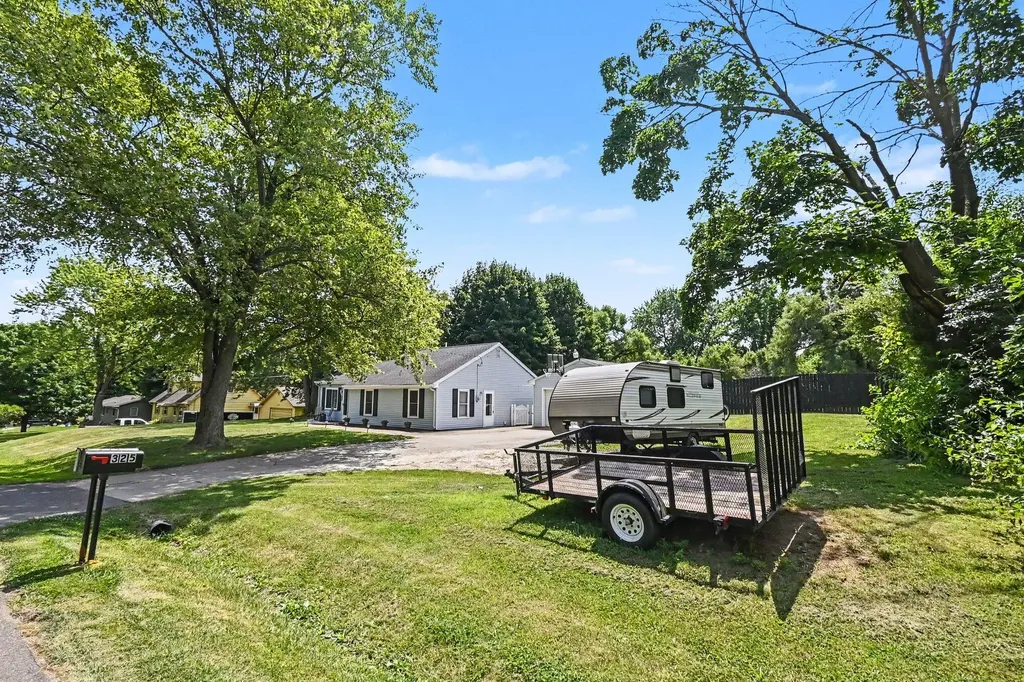 325 Burt Avenue Blackman Charter Township MI 49201