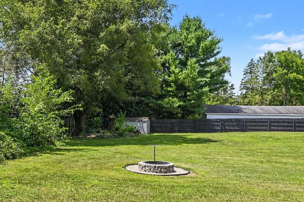 325 Burt Avenue Blackman Charter Township MI 49201