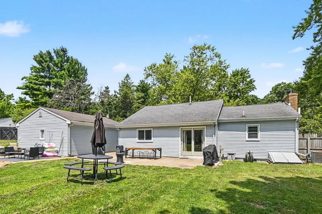 325 Burt Avenue Blackman Charter Township MI 49201