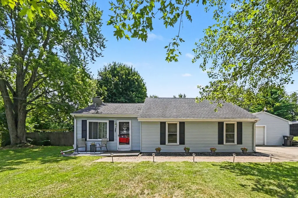 325 Burt Avenue Blackman Charter Township MI 49201