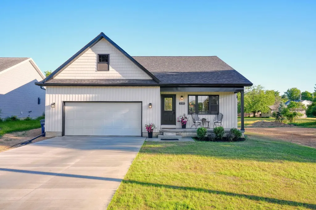 237 Ambler Drive Columbia Township MI 49230