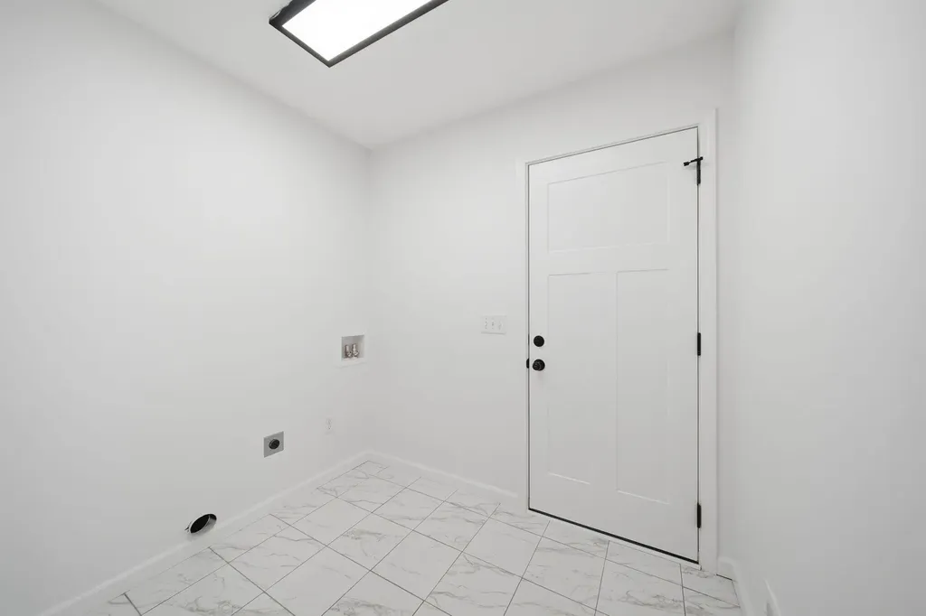 237 Ambler Drive Columbia Township MI 49230