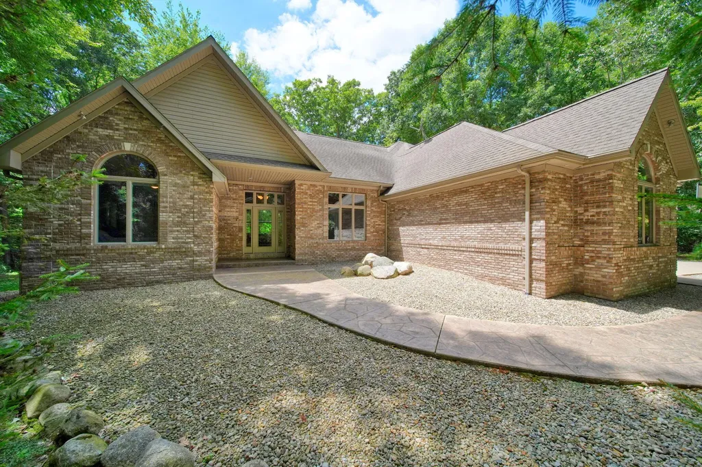 2500 Reynolds Road Spring Arbor Township MI 49201