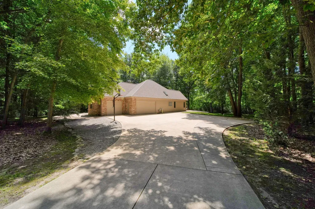 2500 Reynolds Road Spring Arbor Township MI 49201