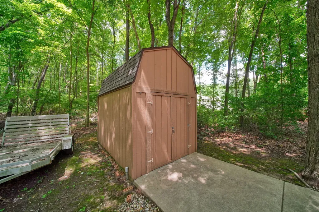 2500 Reynolds Road Spring Arbor Township MI 49201