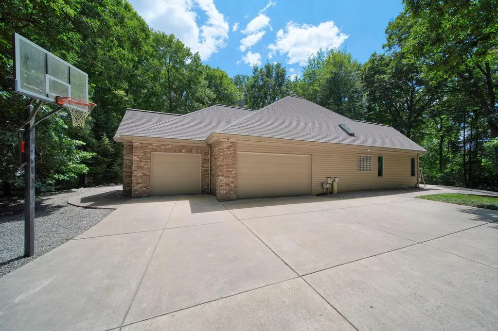 2500 Reynolds Road Spring Arbor Township MI 49201