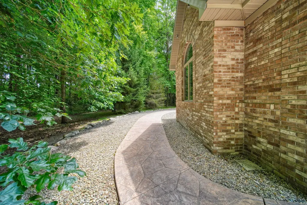 2500 Reynolds Road Spring Arbor Township MI 49201