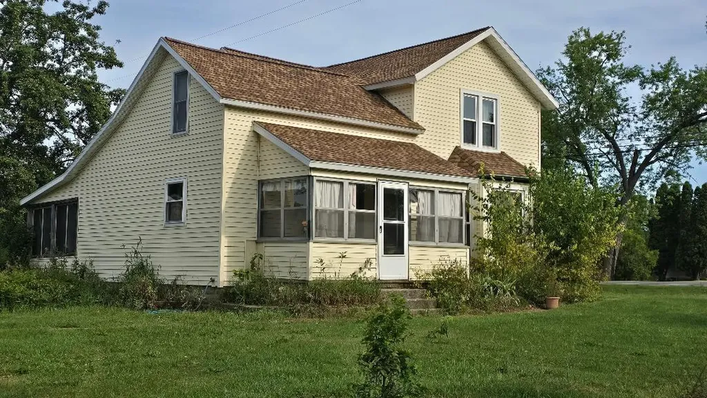 8407 E Michigan Avenue Leoni Township MI 49201