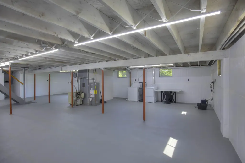 2356 Hatch Road Unknown City MI 49201