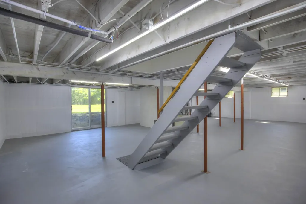 2356 Hatch Road Unknown City MI 49201