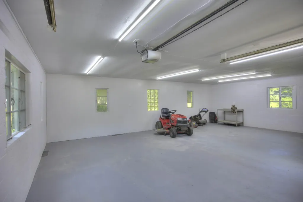 2356 Hatch Road Unknown City MI 49201