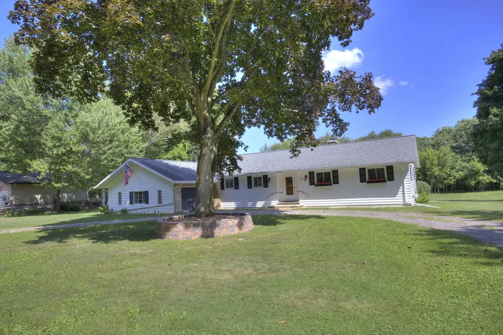 2356 Hatch Road Unknown City MI 49201