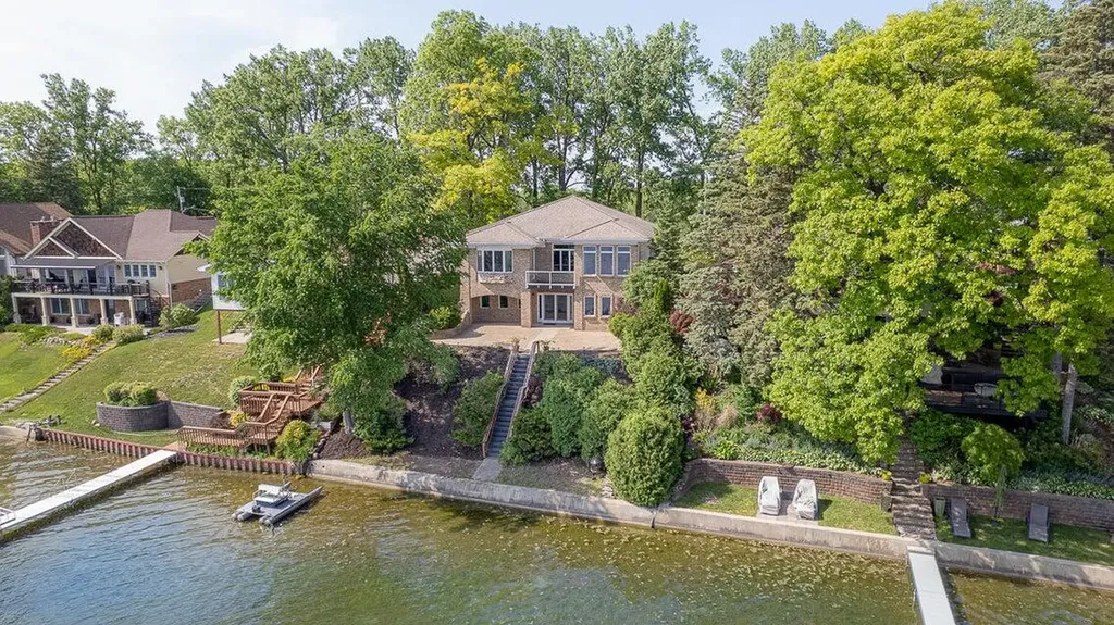 2175 Wamplers Heights Drive Norvell Township MI 49230