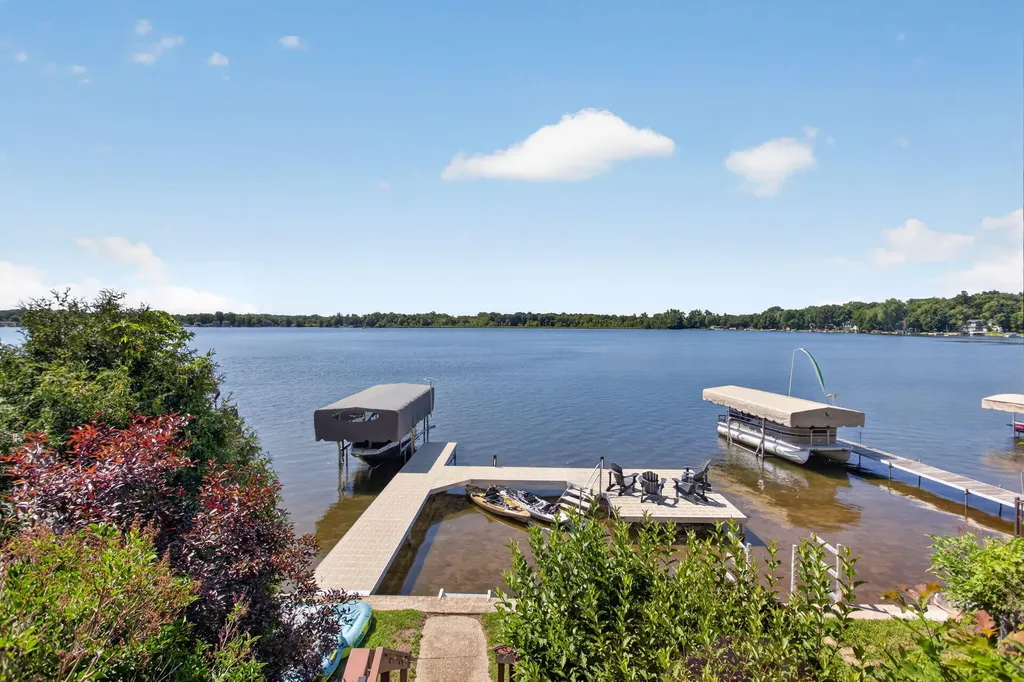 2175 Wamplers Heights Drive Norvell Township MI 49230