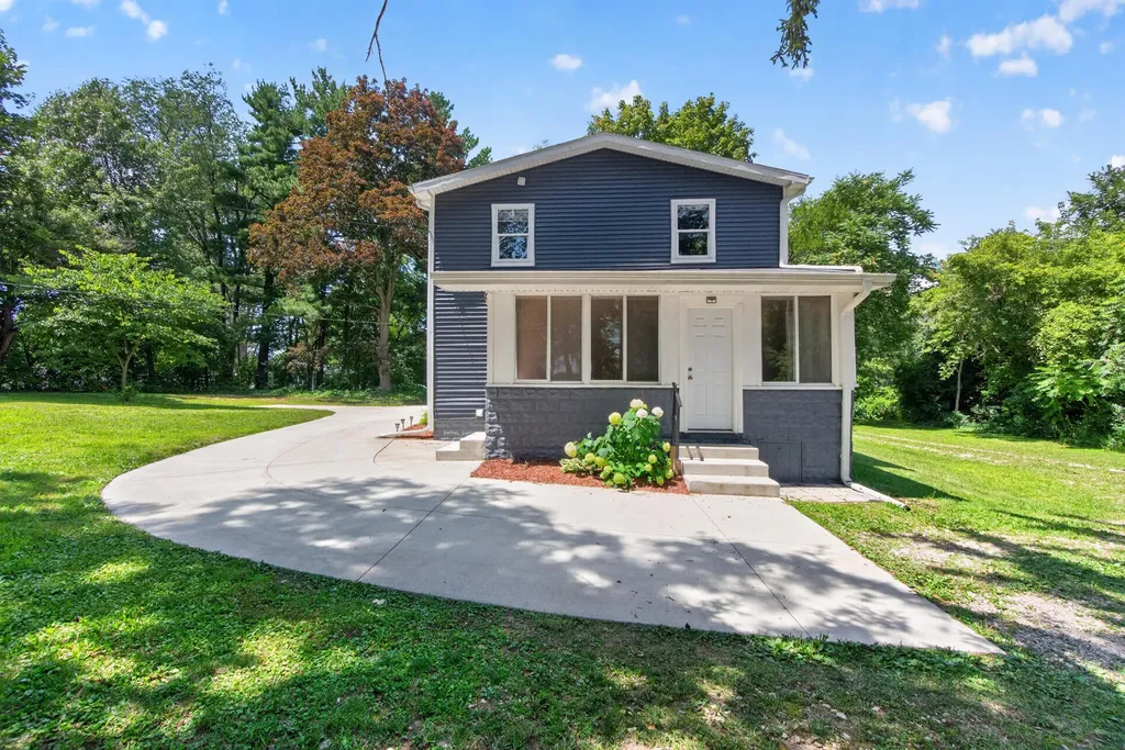 1227 Wayne Street Blackman Charter Township MI 49202