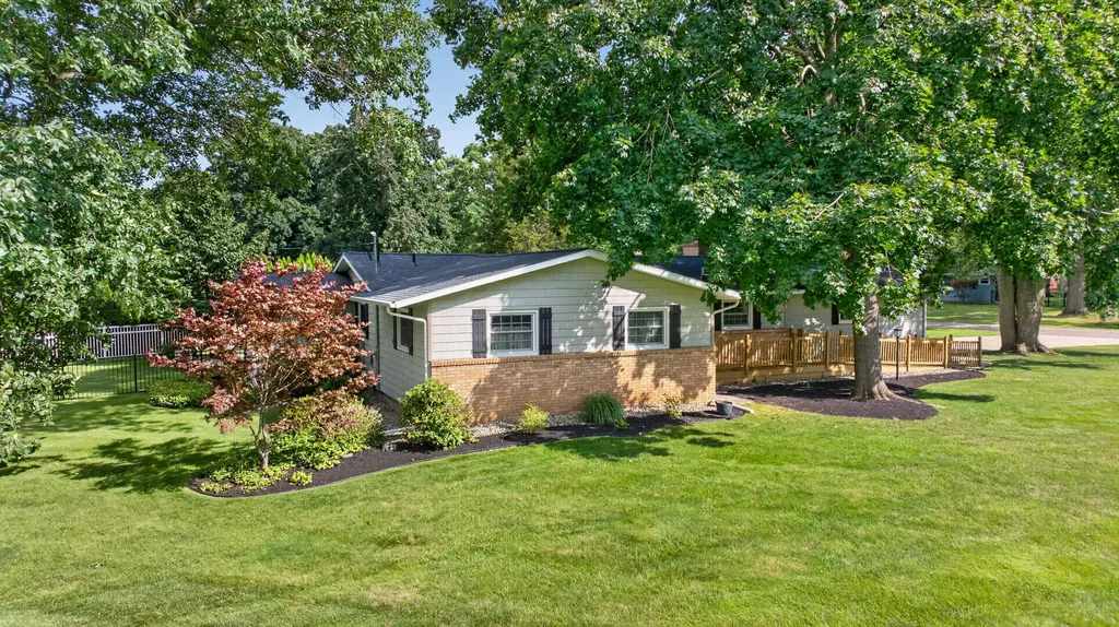 3129 Happy Valley Road Summit Township MI 49203
