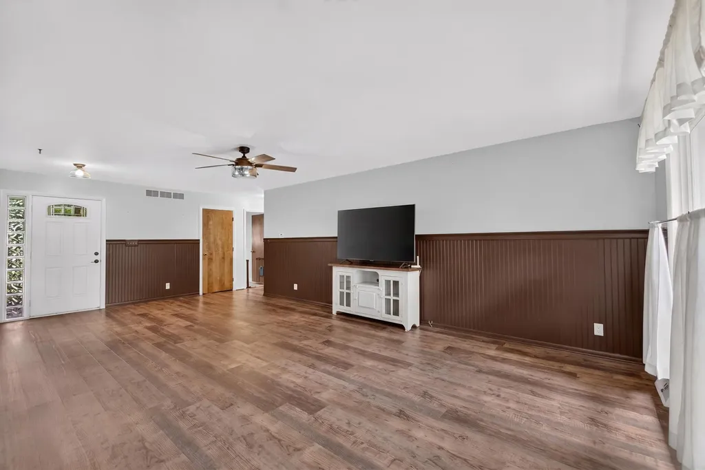 3129 Happy Valley Road Summit Township MI 49203