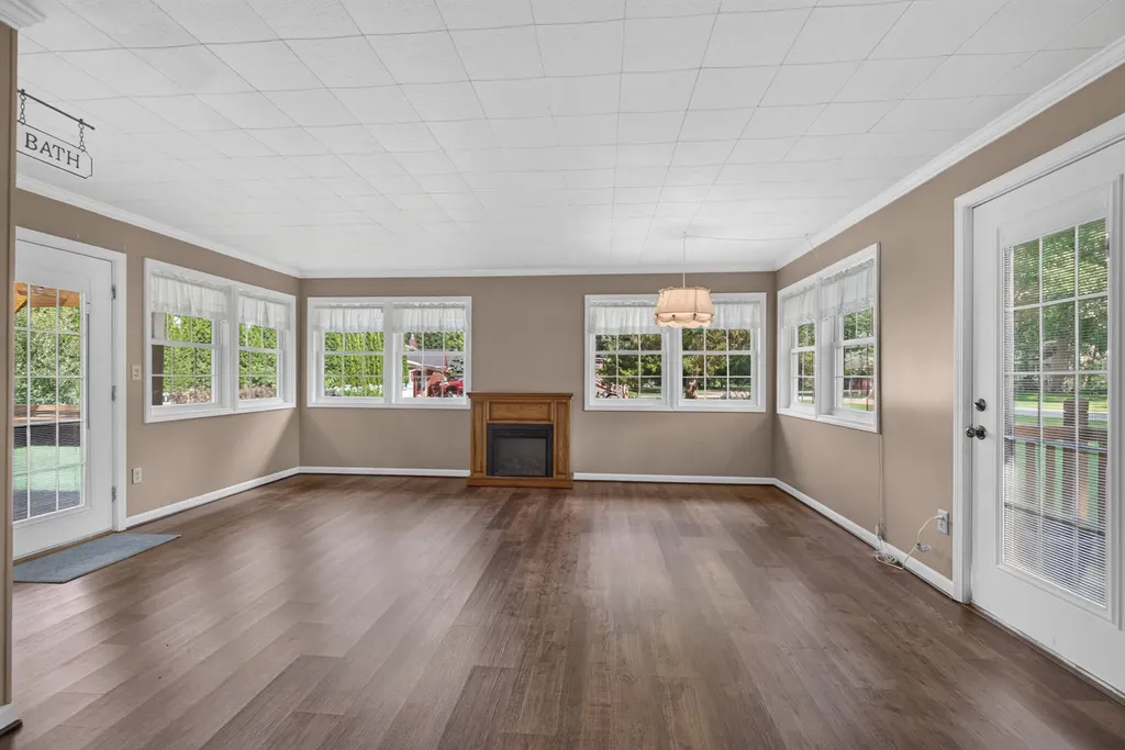 3129 Happy Valley Road Summit Township MI 49203