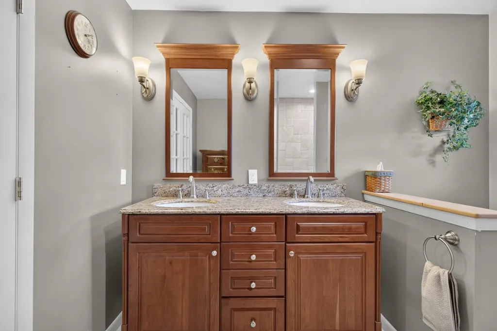 3129 Happy Valley Road Summit Township MI 49203