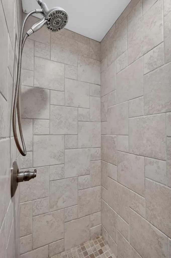 3129 Happy Valley Road Summit Township MI 49203
