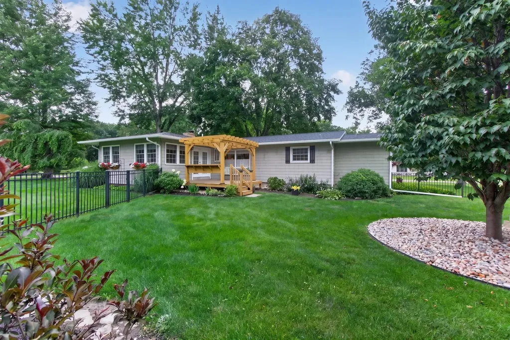 3129 Happy Valley Road Summit Township MI 49203