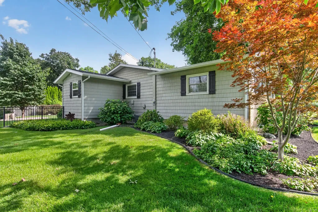 3129 Happy Valley Road Summit Township MI 49203