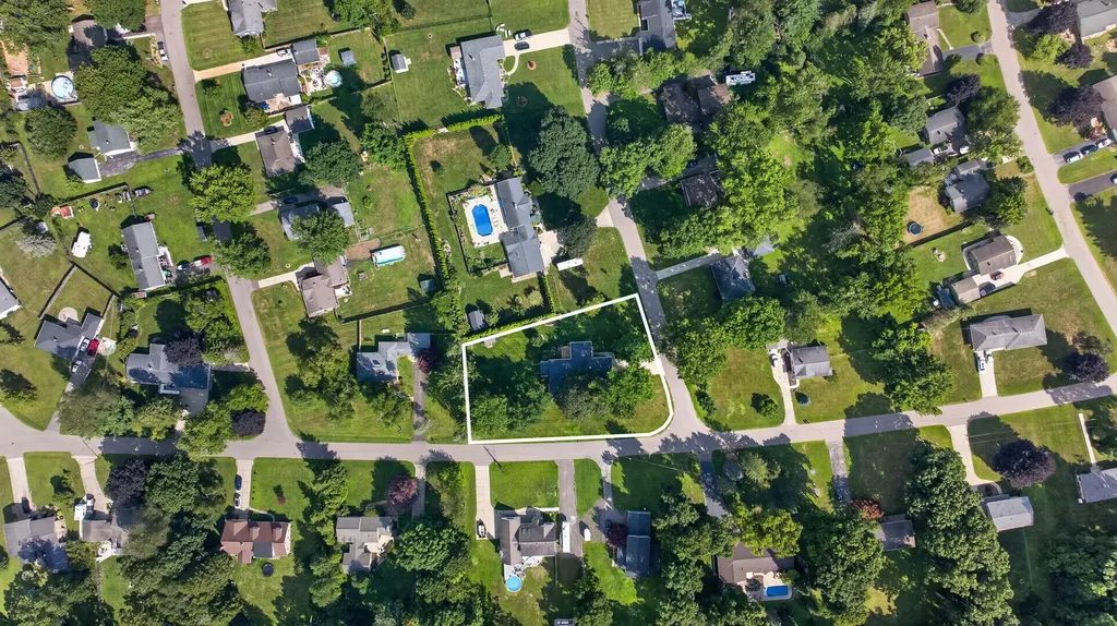 3129 Happy Valley Road Summit Township MI 49203
