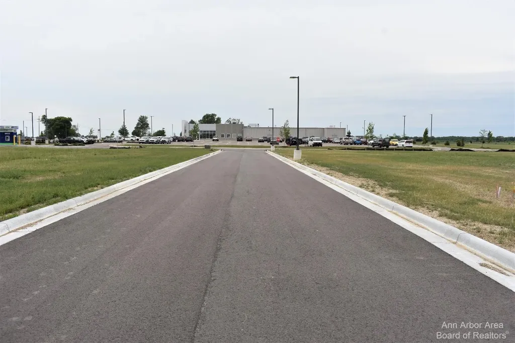 16488 Tecumseh Dundee Village MI 48131