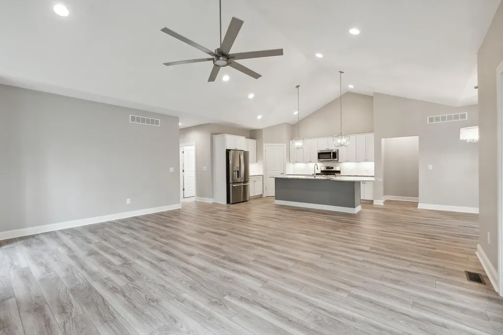 1140 Lochaven Circle Hillsdale Township MI 49242