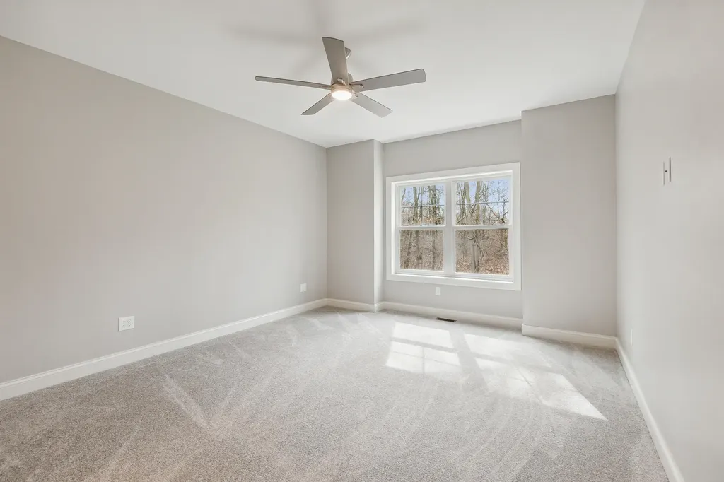 1140 Lochaven Circle Hillsdale Township MI 49242