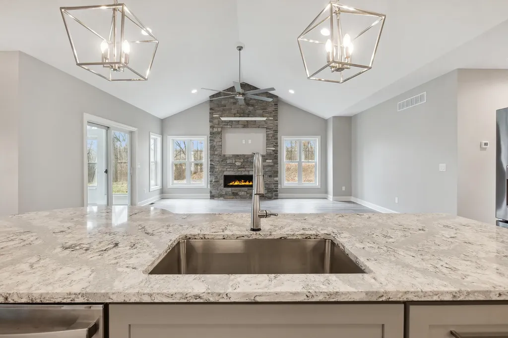 1140 Lochaven Circle Hillsdale Township MI 49242