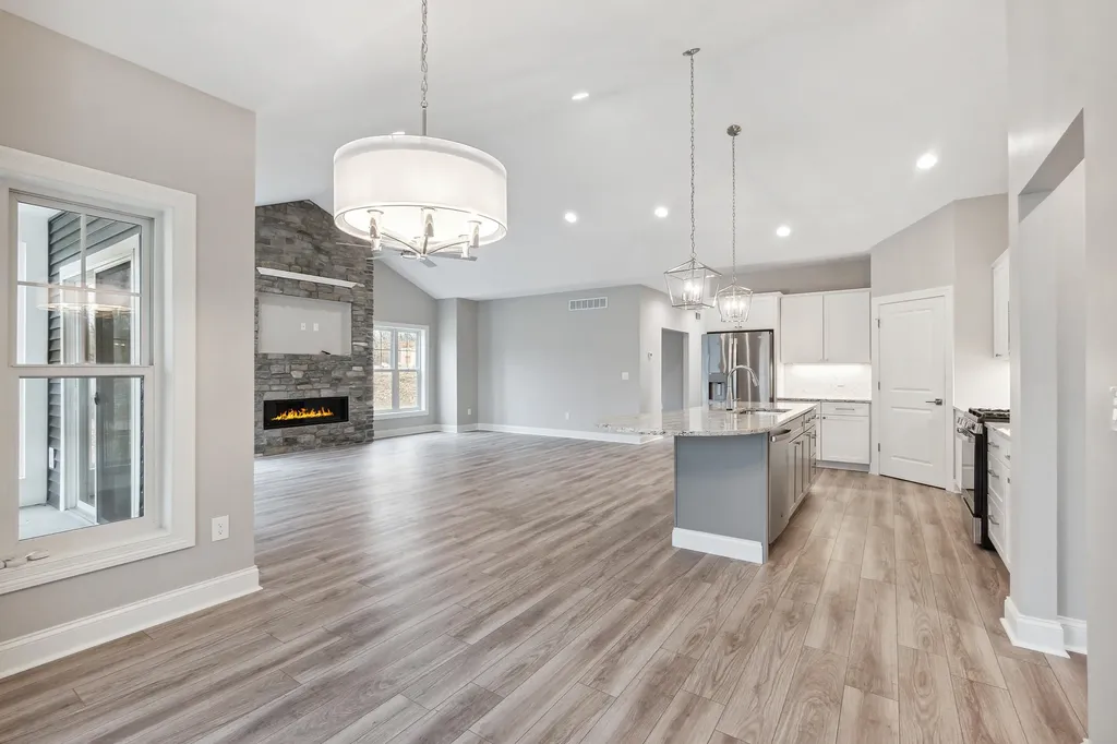 1140 Lochaven Circle Hillsdale Township MI 49242