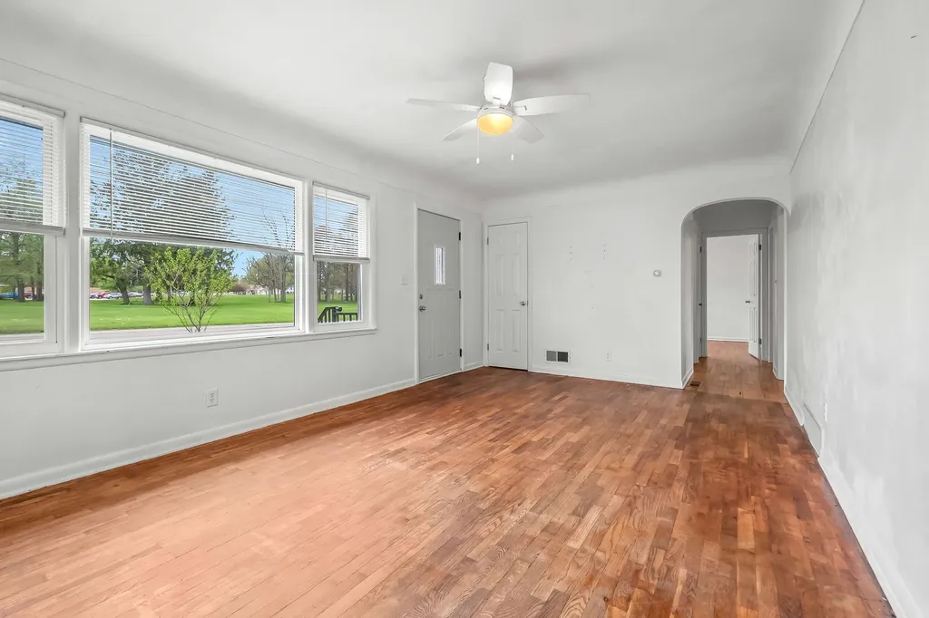 313 Michigan Street Concord Village MI 49237