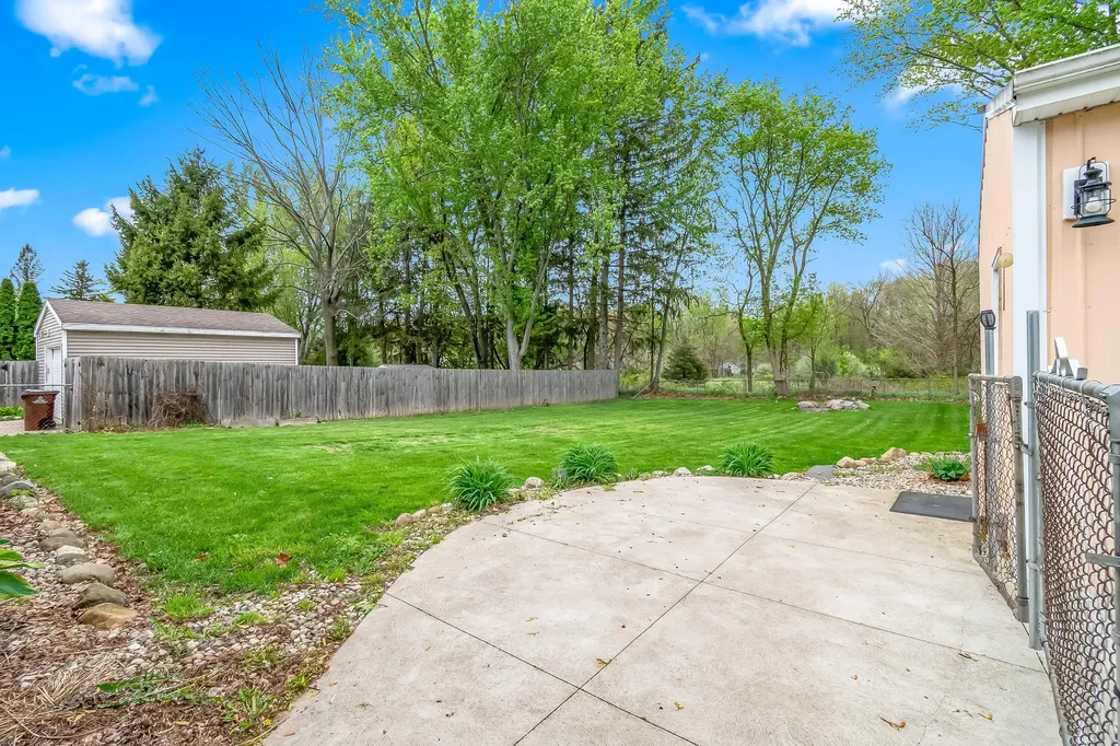 313 Michigan Street Concord Village MI 49237