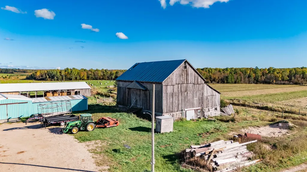 9964 E M 48 Raber Township MI 49736