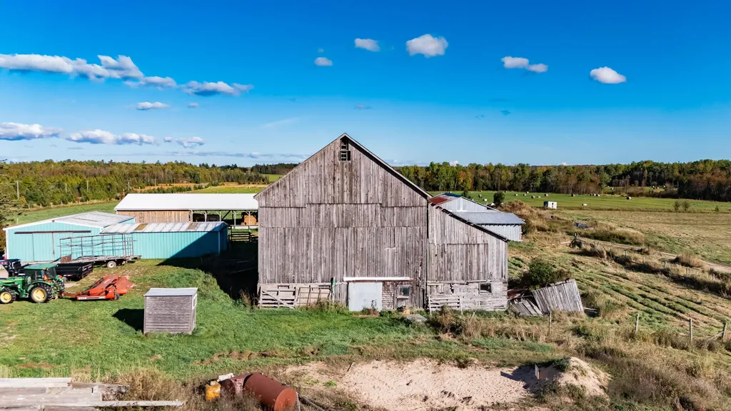 9964 E M 48 Raber Township MI 49736