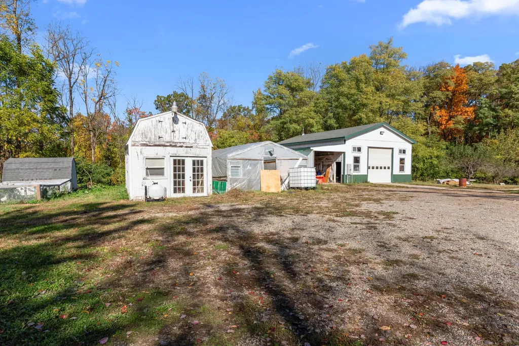 4680 Fitzpatrick Road Fayette Township MI 49242