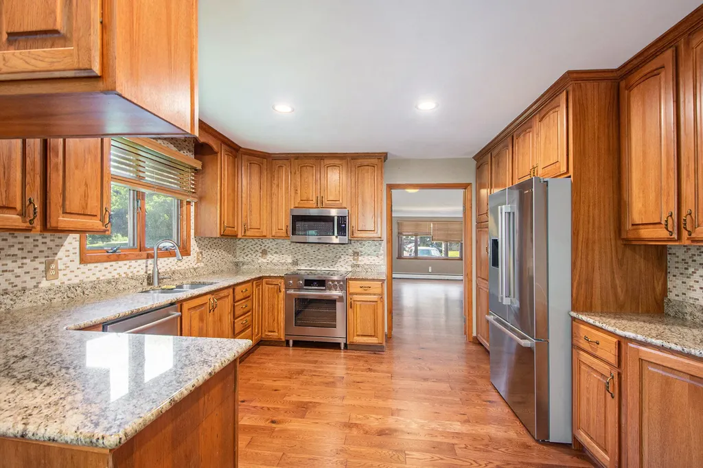 1520 Lamphere Street Hillsdale Township MI 49242
