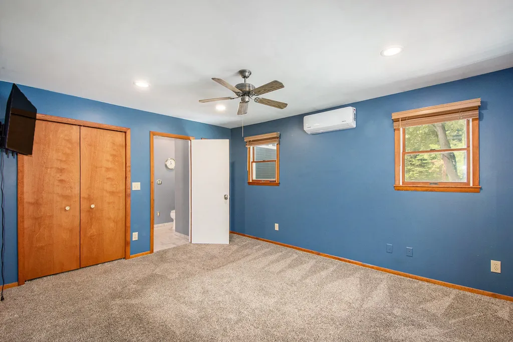1520 Lamphere Street Hillsdale Township MI 49242