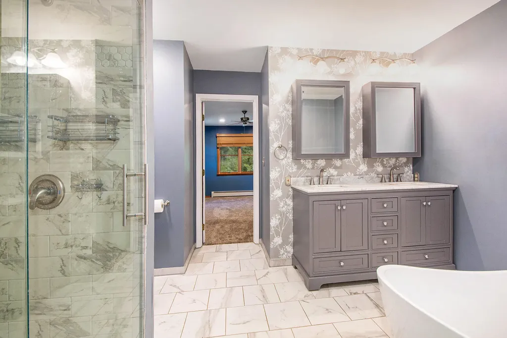 1520 Lamphere Street Hillsdale Township MI 49242
