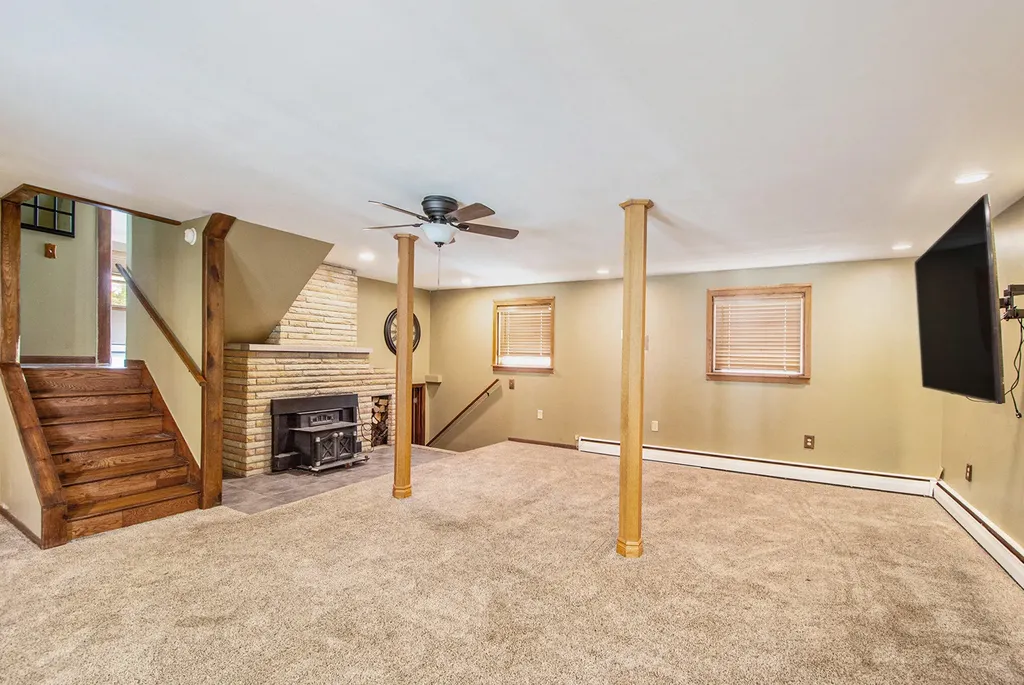 1520 Lamphere Street Hillsdale Township MI 49242