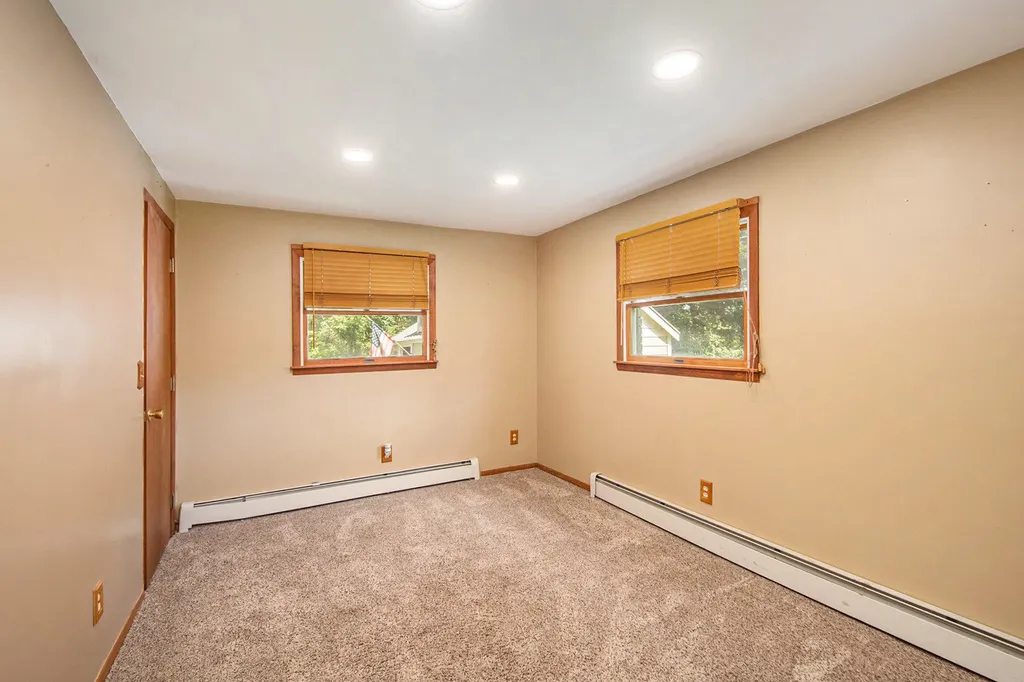 1520 Lamphere Street Hillsdale Township MI 49242