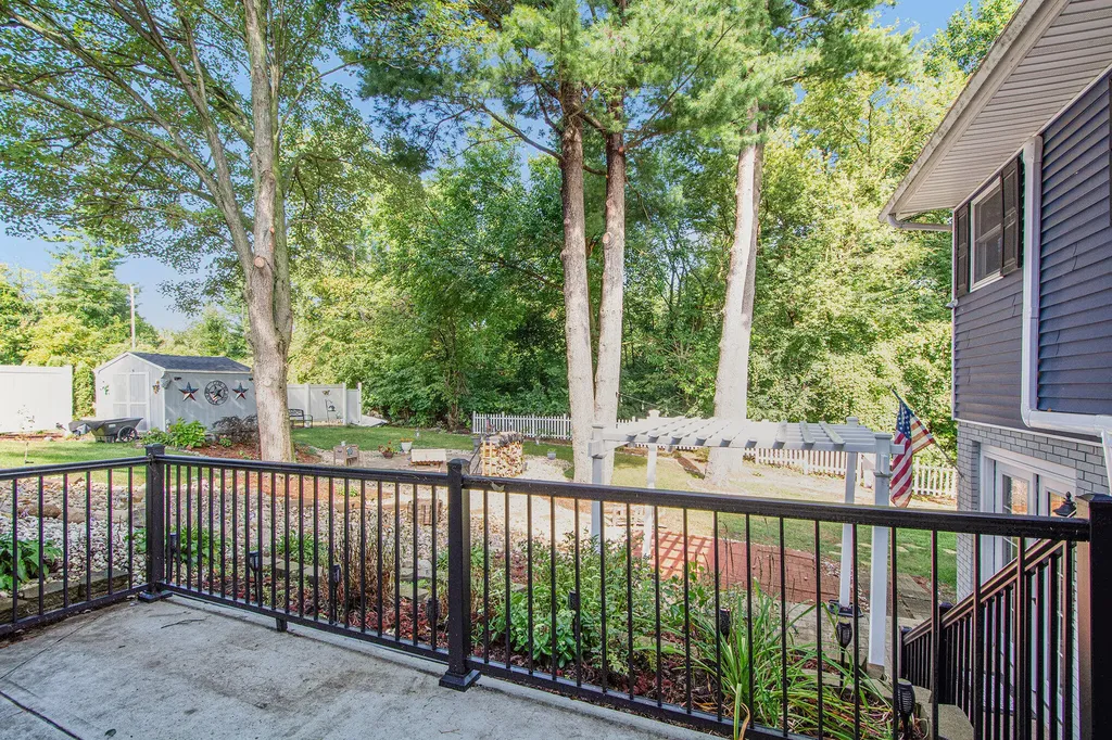 1520 Lamphere Street Hillsdale Township MI 49242