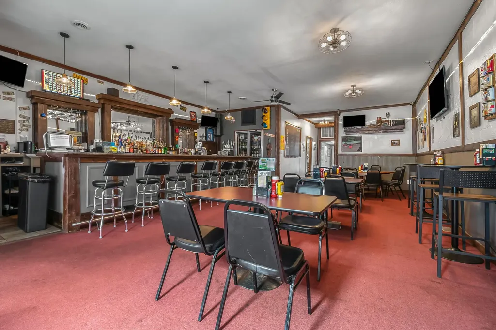 15 E Chicago Street Quincy Village MI 49082